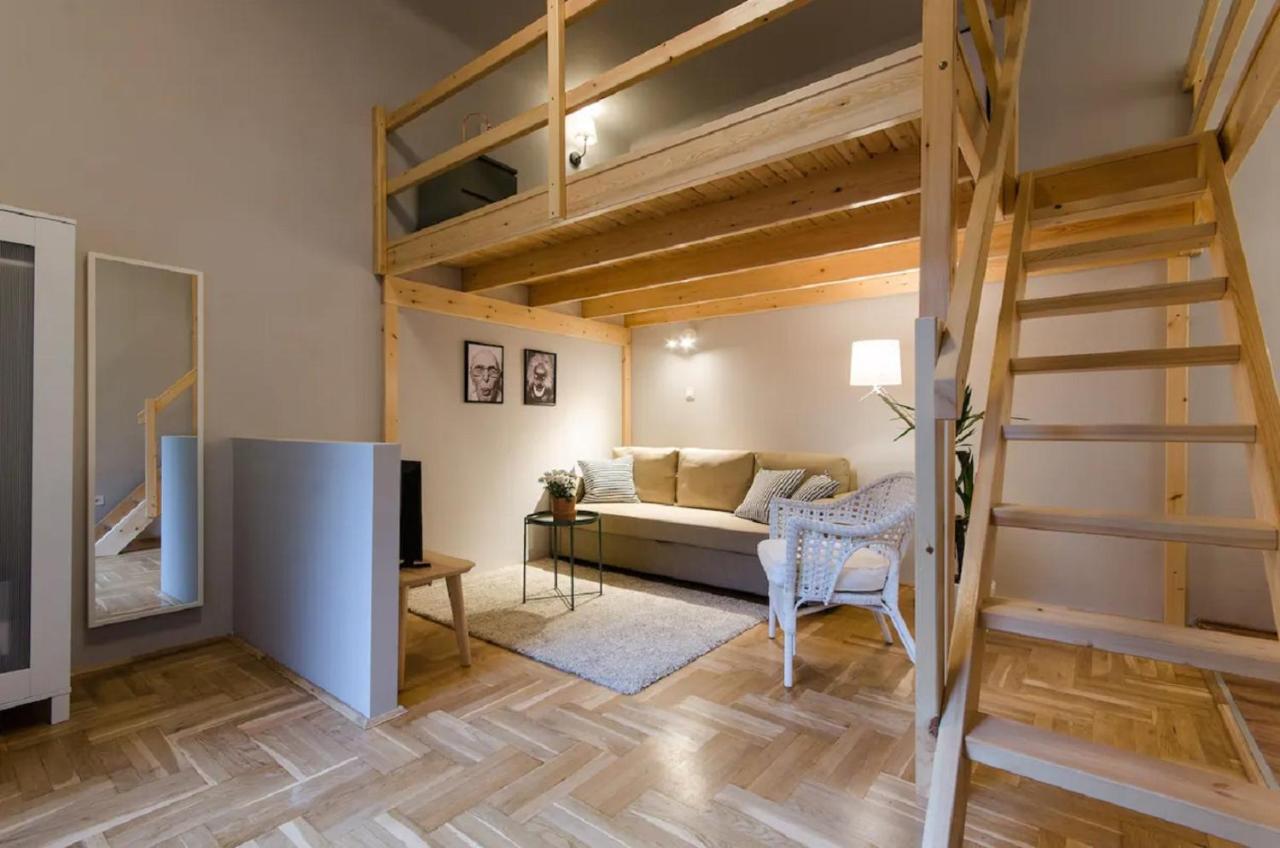 Sesame Wide Apartment Budapest Bagian luar foto