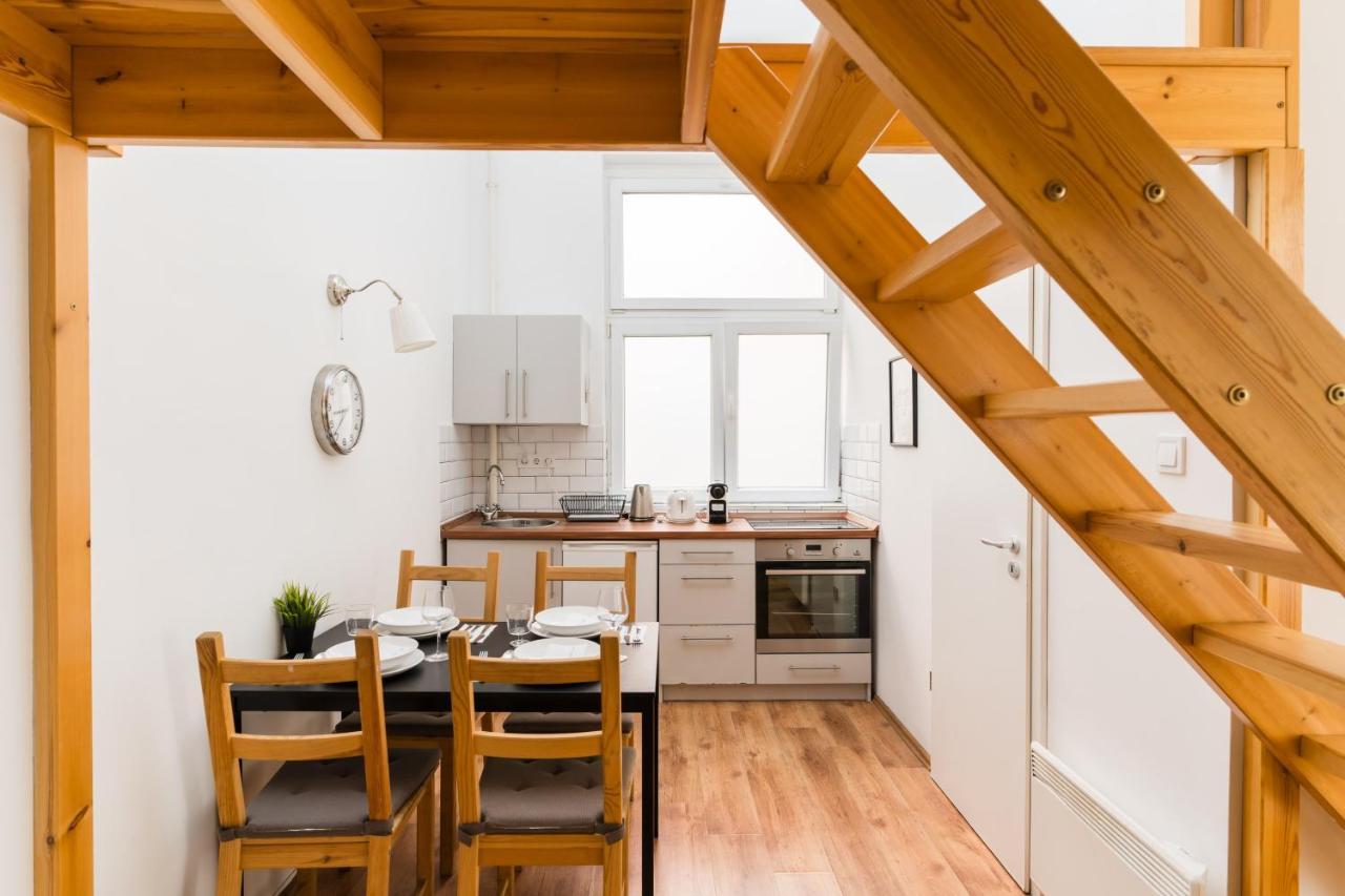 Sesame Wide Apartment Budapest Bagian luar foto