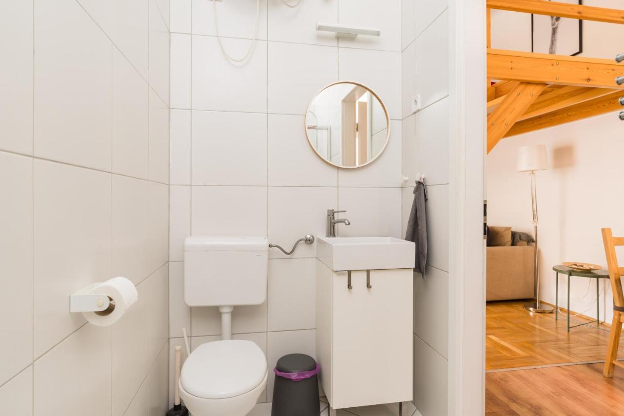 Sesame Wide Apartment Budapest Bagian luar foto